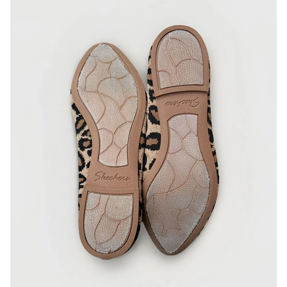 Skechers Womens 8.5 Cleo Claw-Some Ballet Flats Leopard Fabric Pointed Shoes